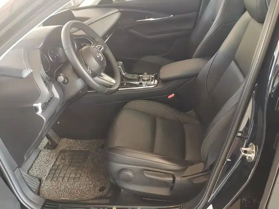 Mazda CX-30 — миниатюра 9