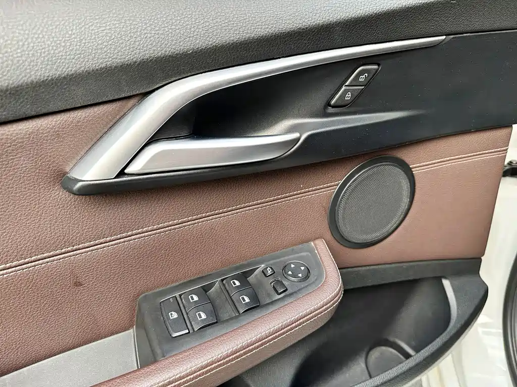 BMW 1 Series — миниатюра 10
