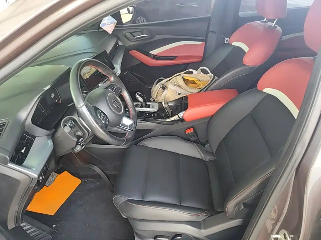 MG MG5 — миниатюра 15