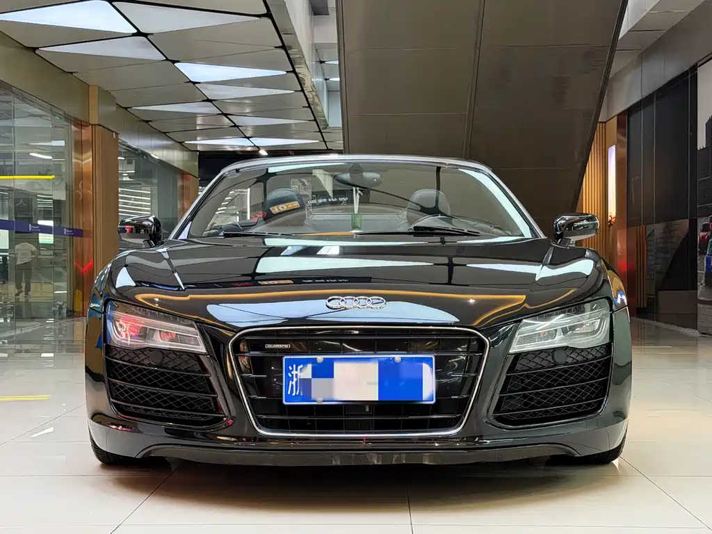 Audi R8 — миниатюра 2