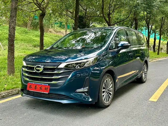 GAC TRUMPCHI M6 2019