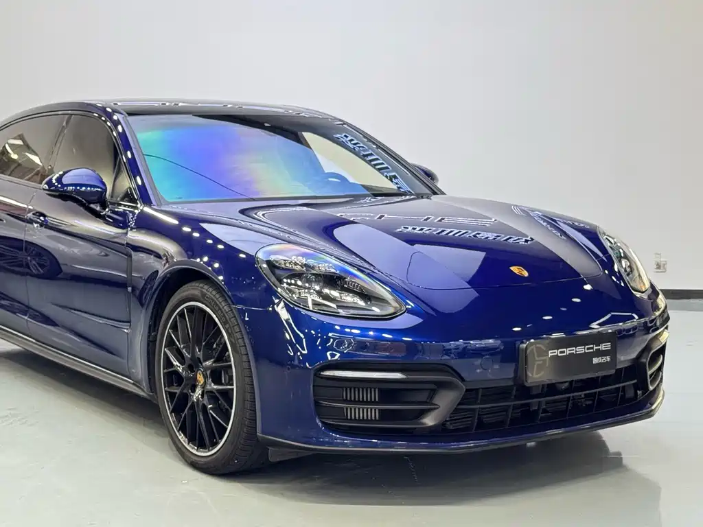 Porsche Panamera — миниатюра 12