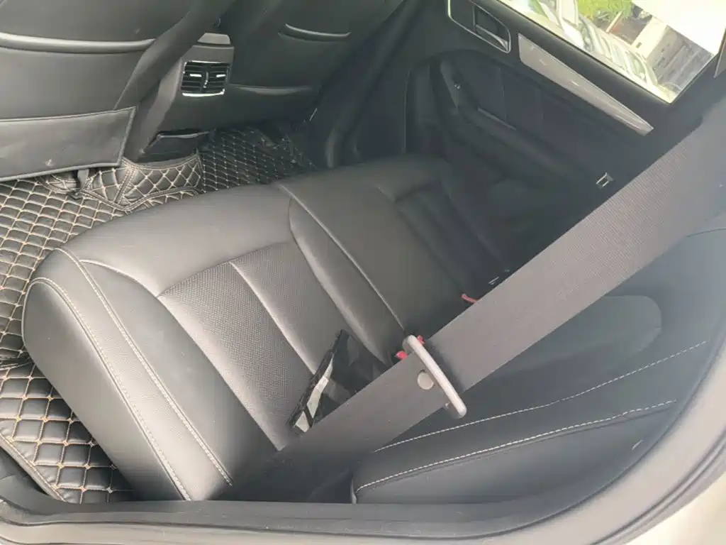 Roewe RX5 — миниатюра 17