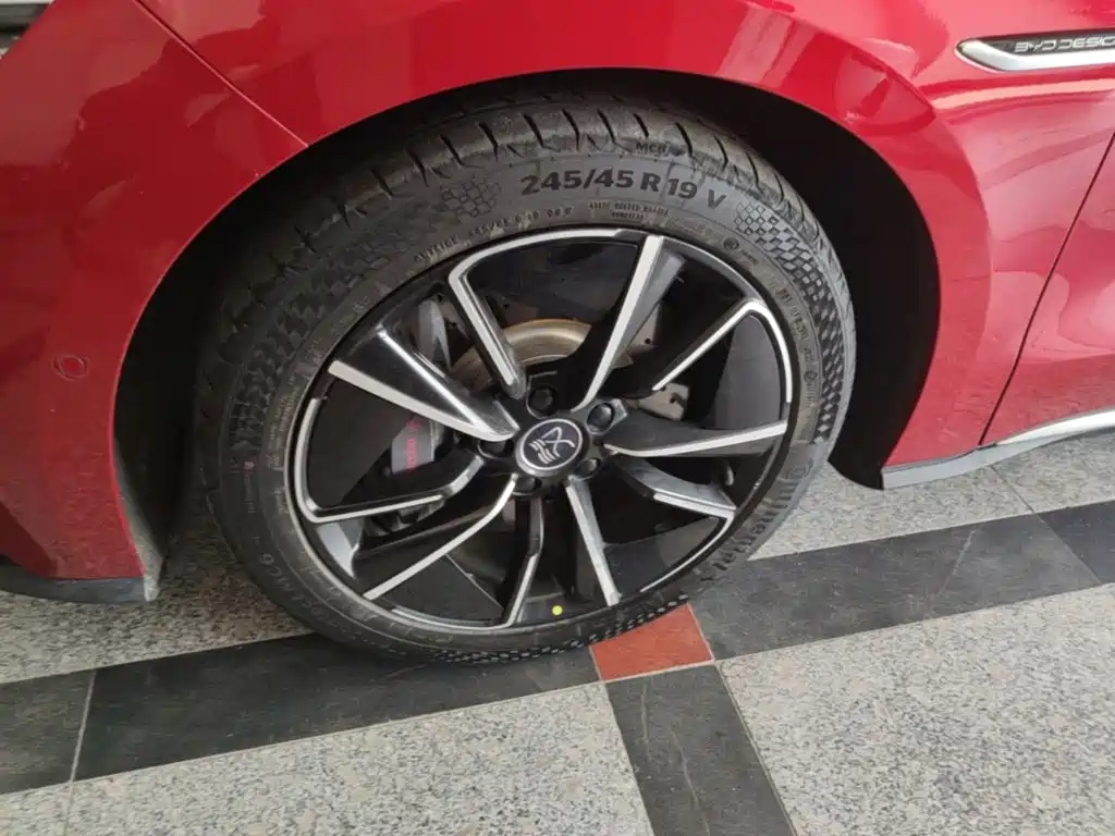 BYD Han — миниатюра 23