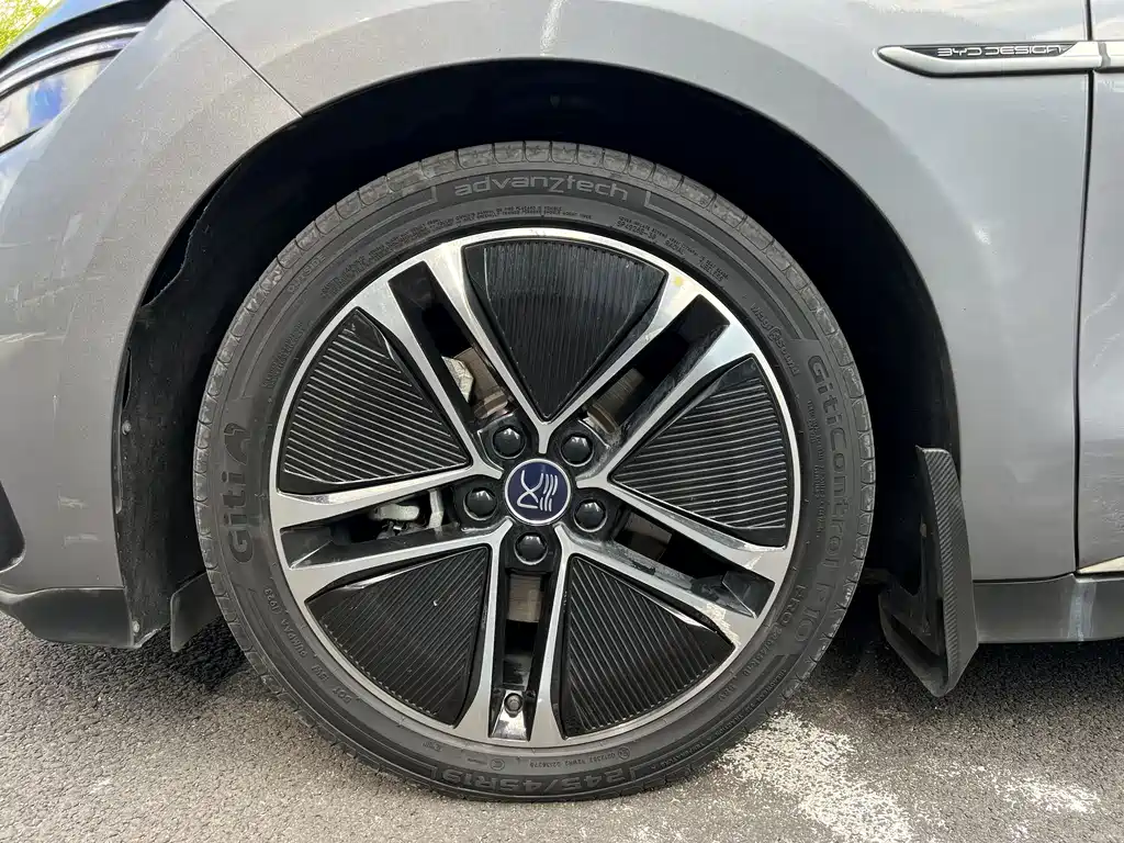 BYD Han — миниатюра 9