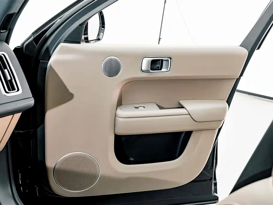 Li Auto Li L7 — миниатюра 15