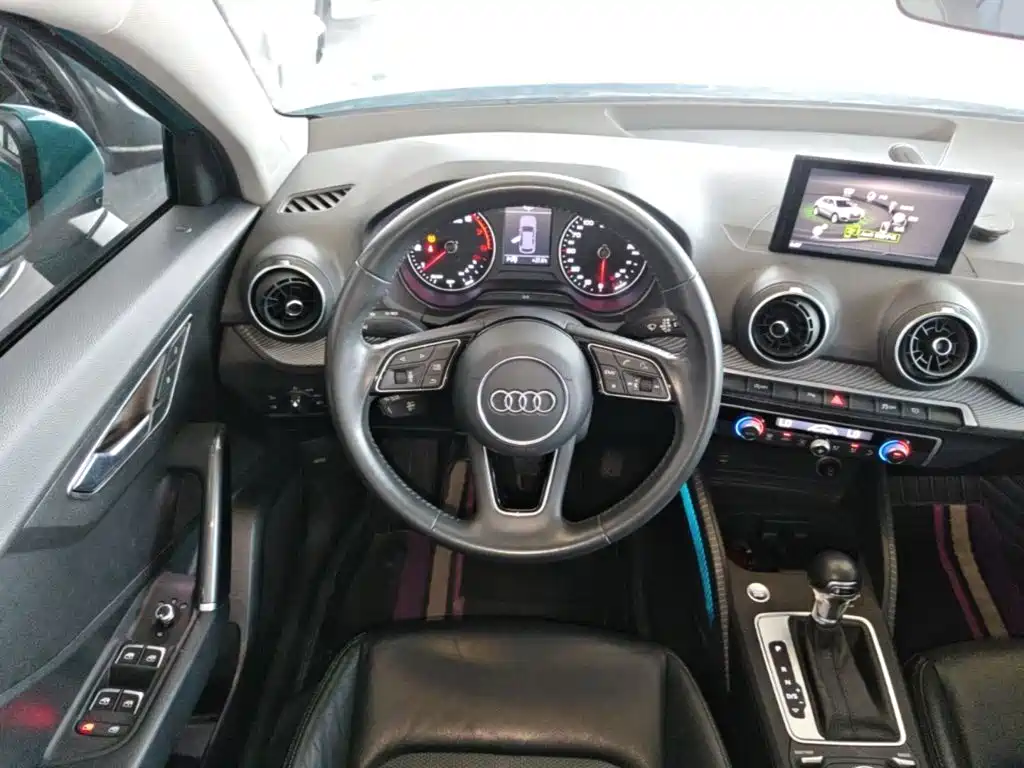 Audi Q2L — миниатюра 11