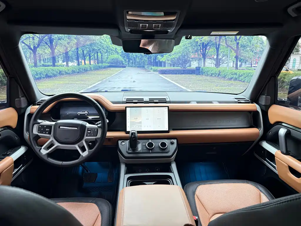 Land Rover Defender — миниатюра 11