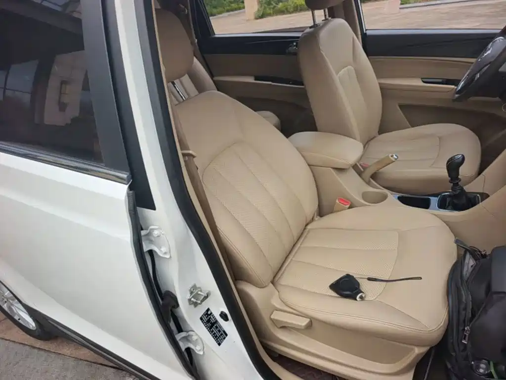 Baojun 730 — миниатюра 25