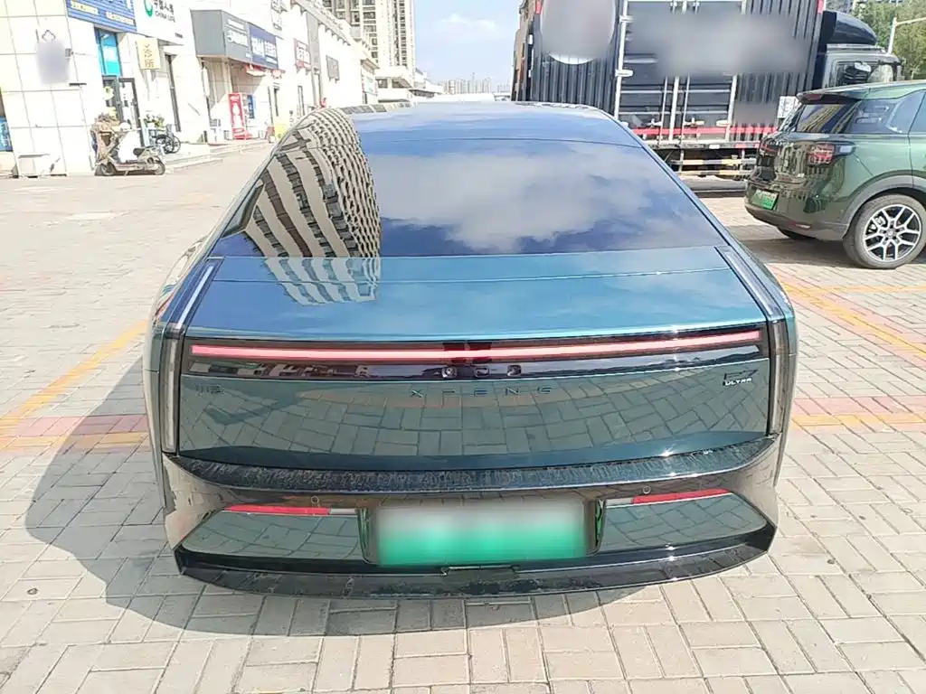 XPeng P7 — миниатюра 4
