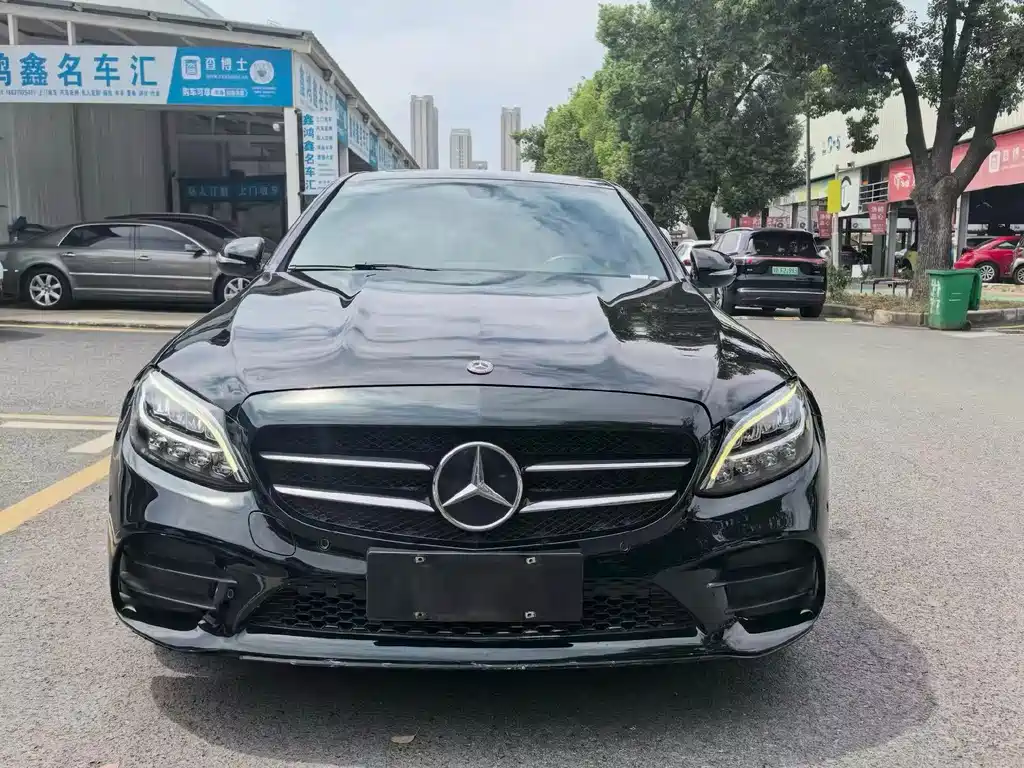 Mercedes-Benz C-Class — миниатюра 2