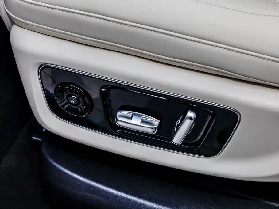 Li Auto Li L8 — миниатюра 14
