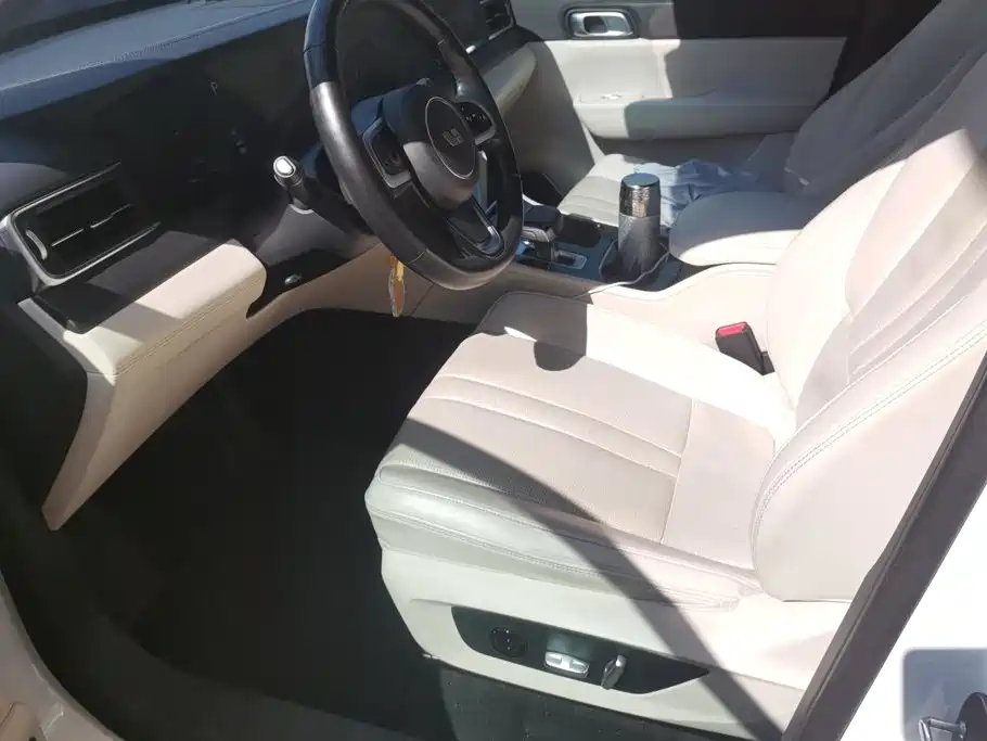 Li Auto Li ONE — миниатюра 9