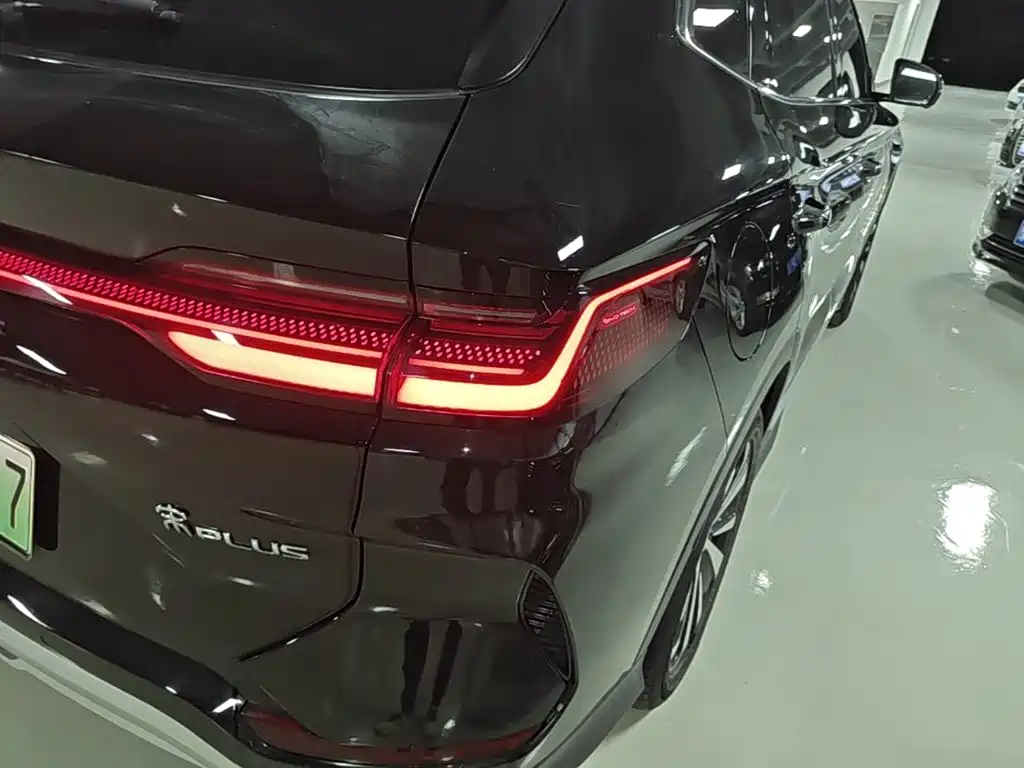 BYD PLUS New Energy — миниатюра 8
