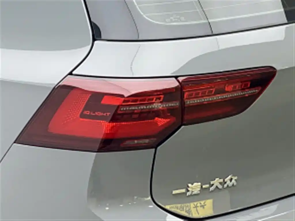 Volkswagen Golf — миниатюра 11