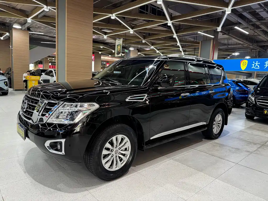 Nissan Patrol — миниатюра 3