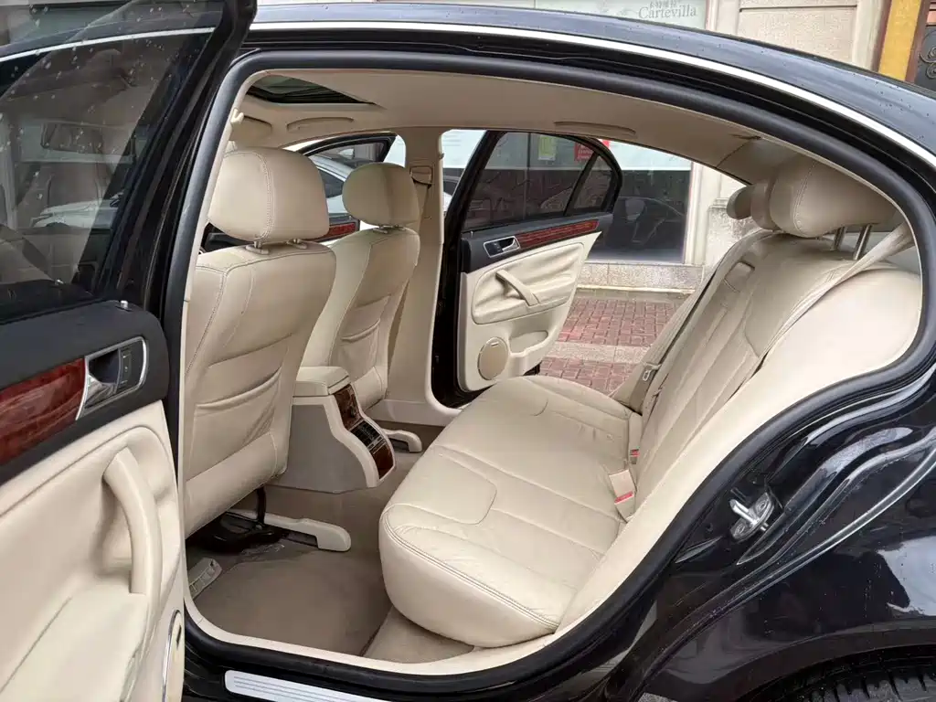 Volkswagen Passat Lingyu — миниатюра 6