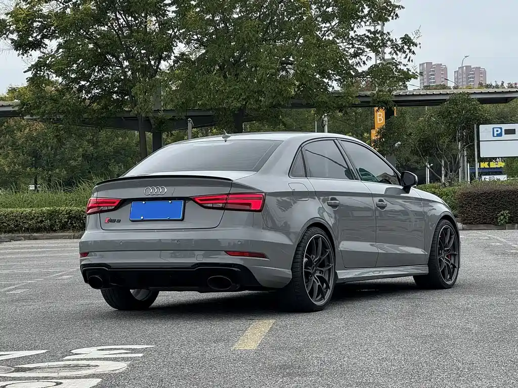 Audi RS 3 — миниатюра 4