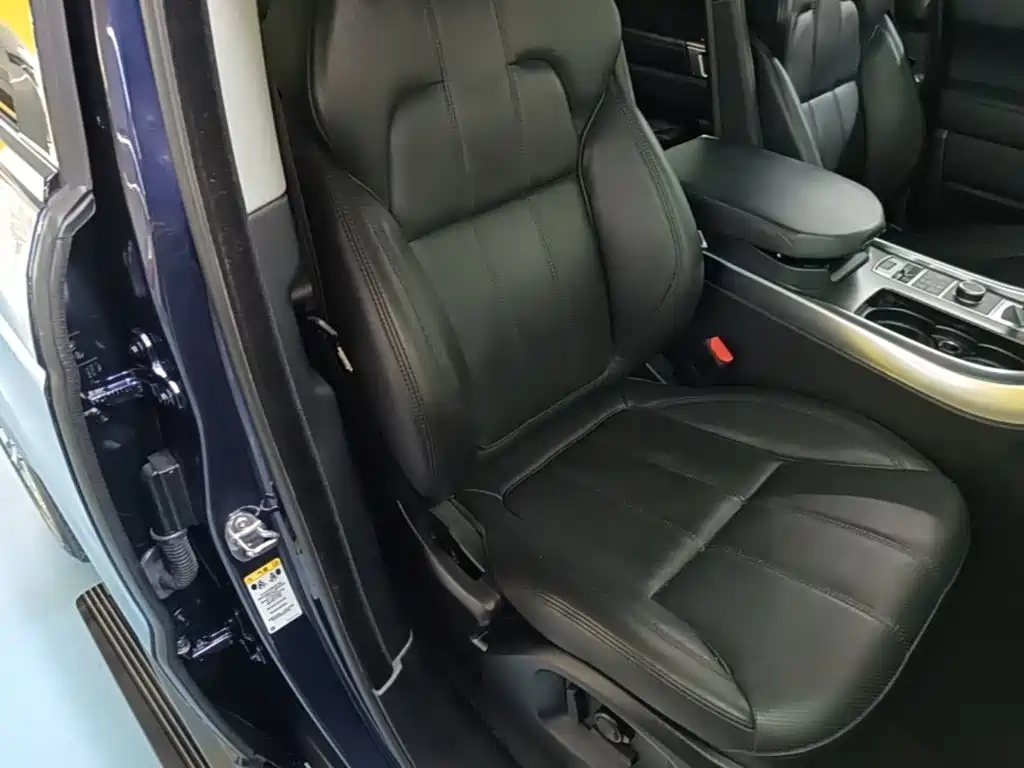 Land Rover Sport — миниатюра 25