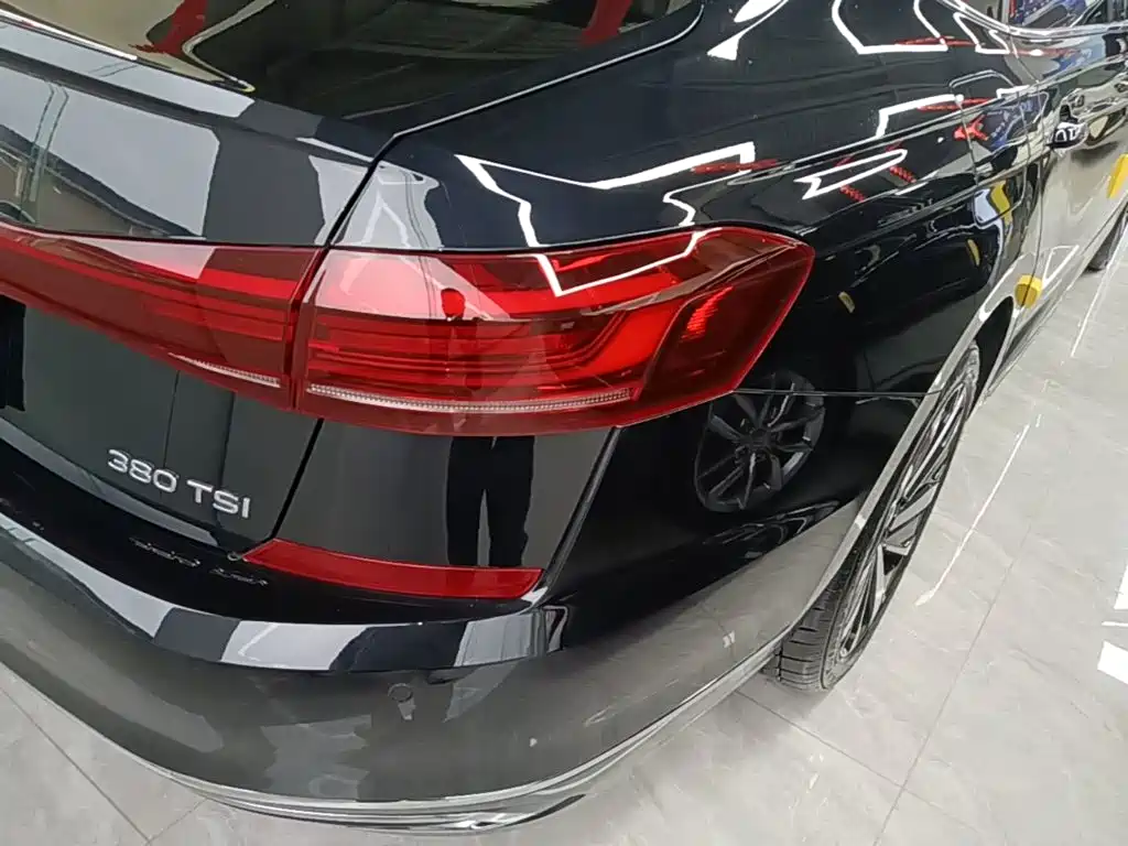 Volkswagen Passat — миниатюра 8
