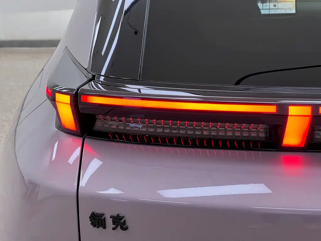 Lynk & Co Z20 — миниатюра 9