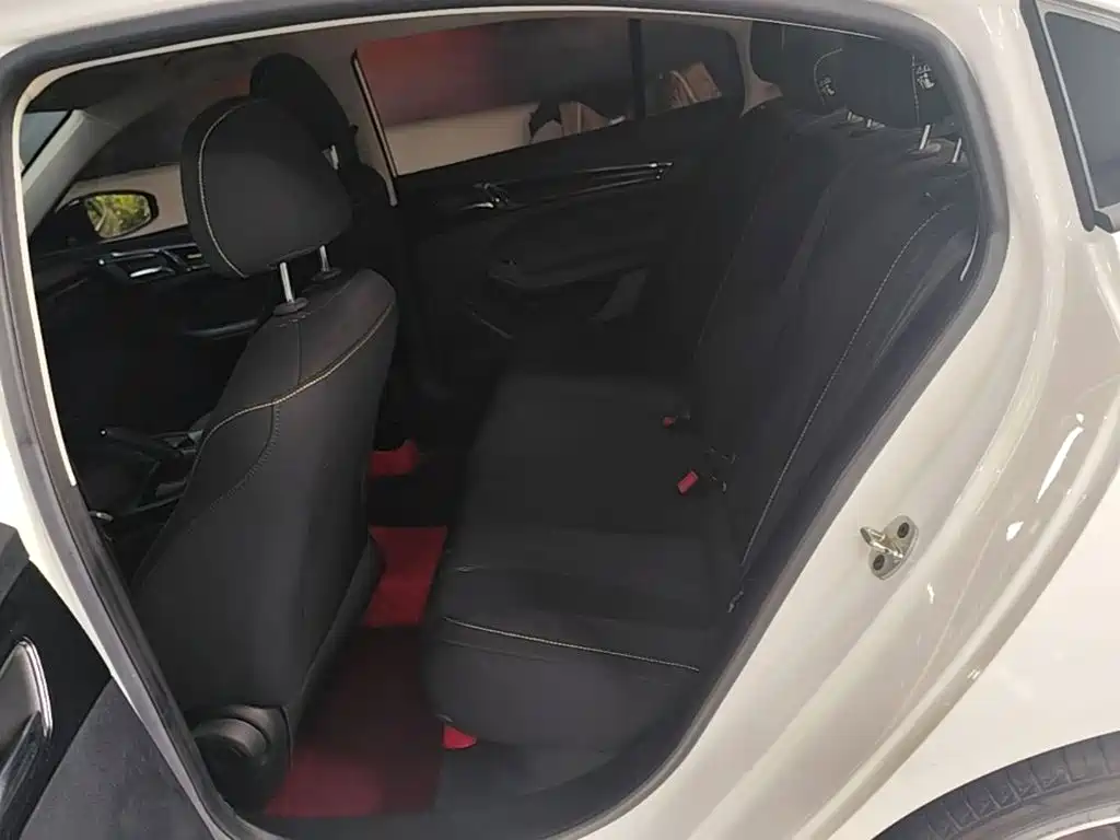 Roewe i5 — миниатюра 17