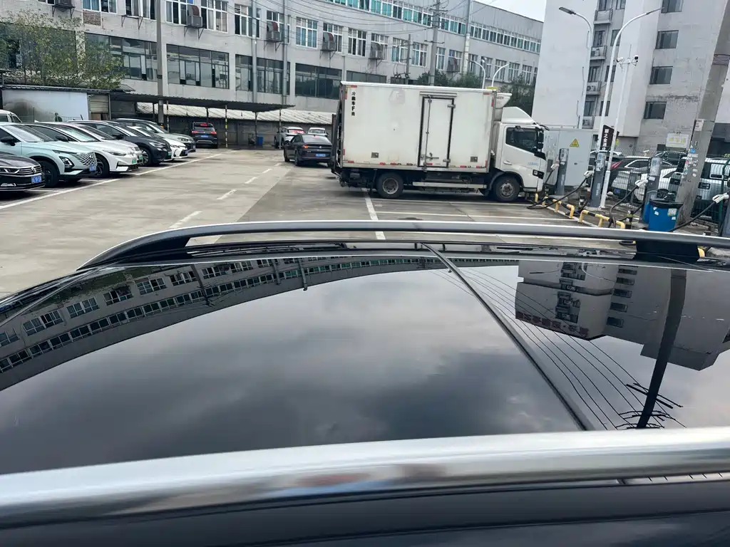 Mercedes-Benz GLB — миниатюра 4