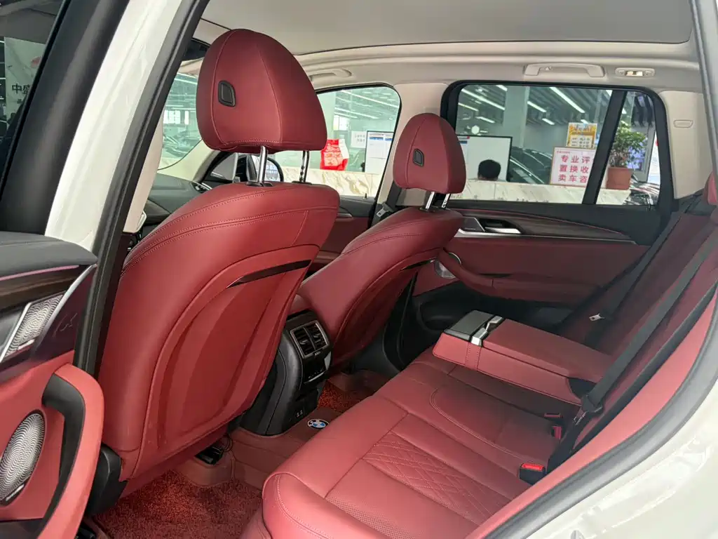 BMW X3 — миниатюра 11