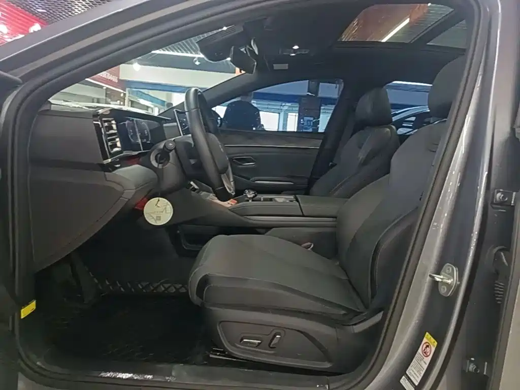 BYD Qin L — миниатюра 15