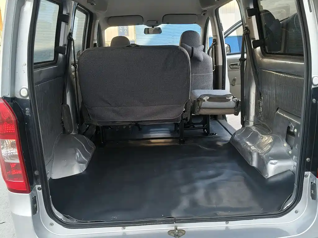 WULING WULING RONGGUANG V