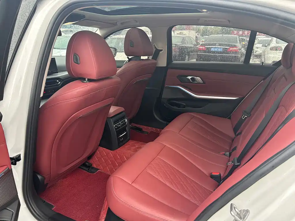 BMW i3 — миниатюра 6