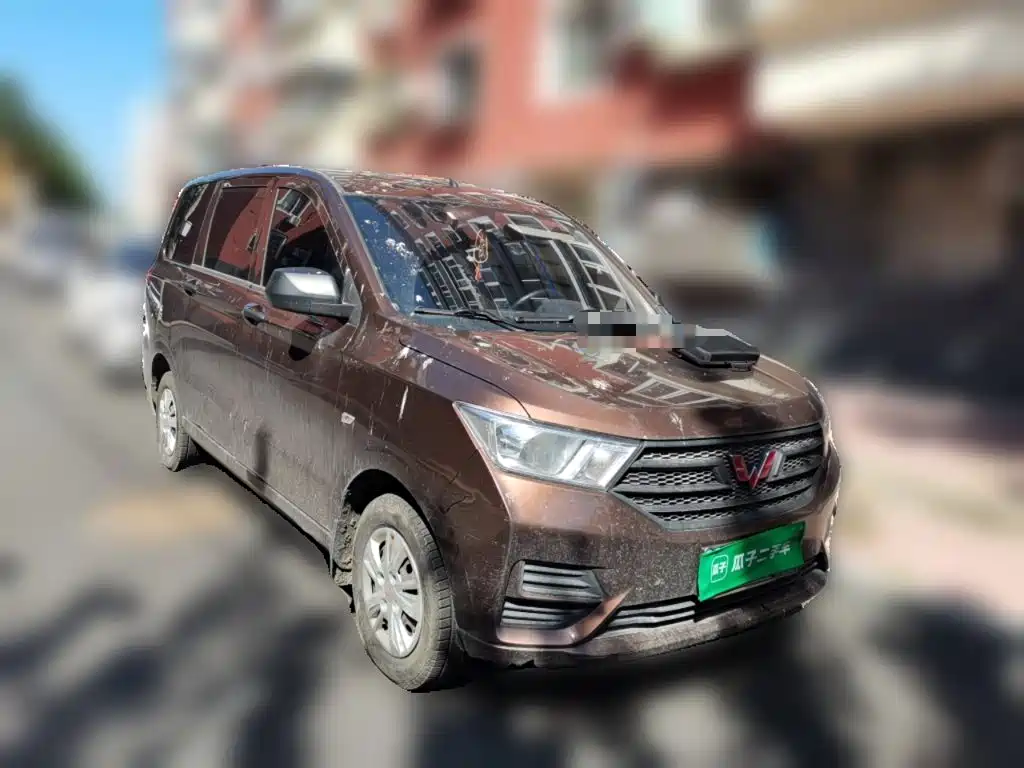 Wuling Hongguang — миниатюра 24