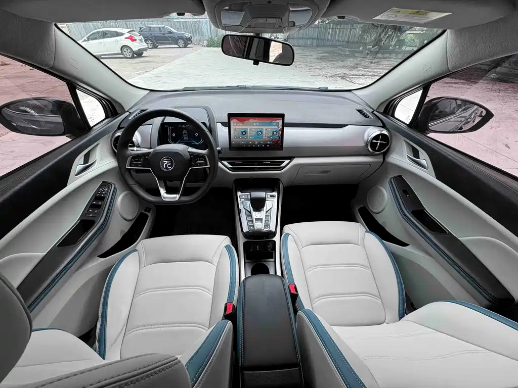 BYD Yuan Pro — миниатюра 10