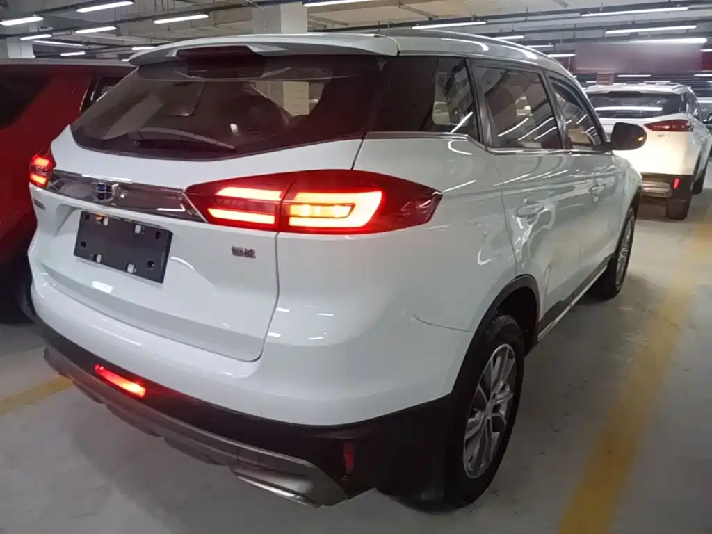 Geely Boyue — миниатюра 7