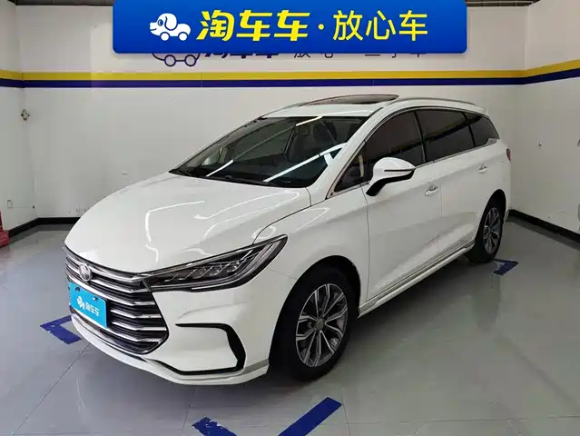 BYD SONG MAX