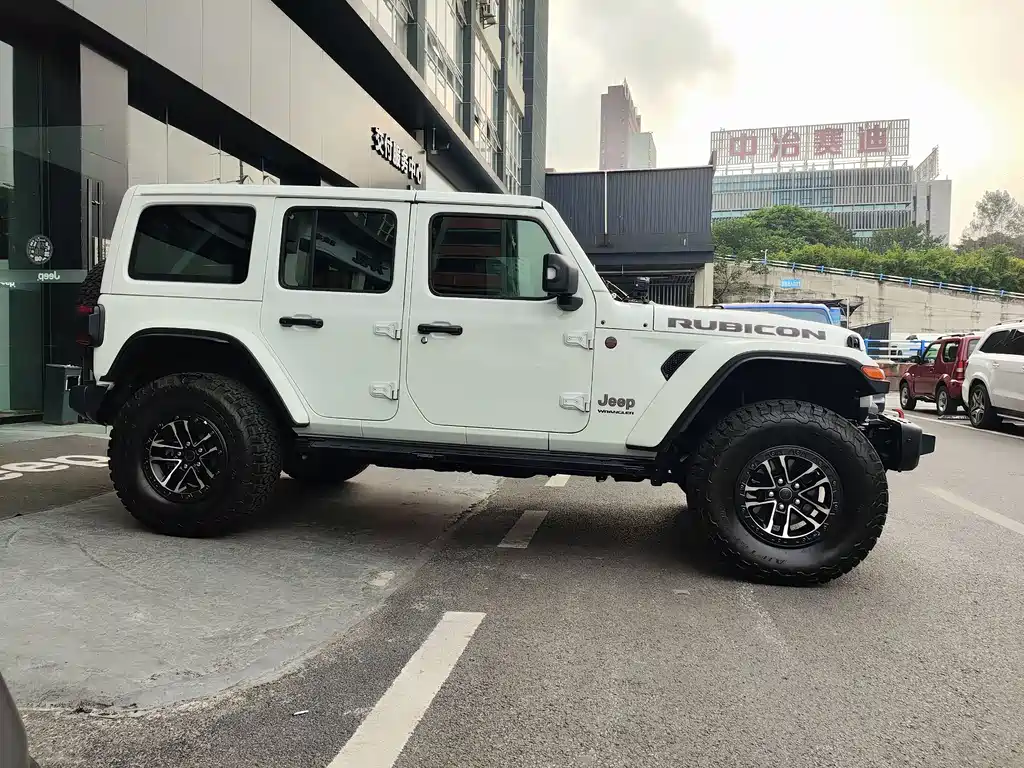 Jeep Wrangler — миниатюра 15