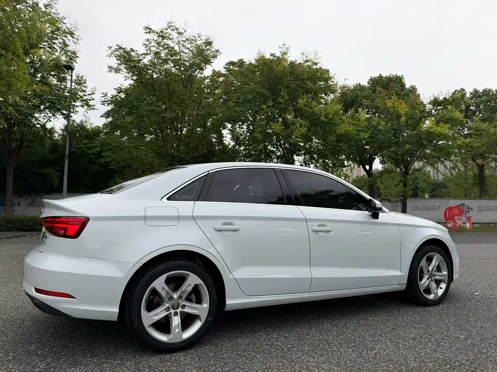 Audi A3 — миниатюра 4