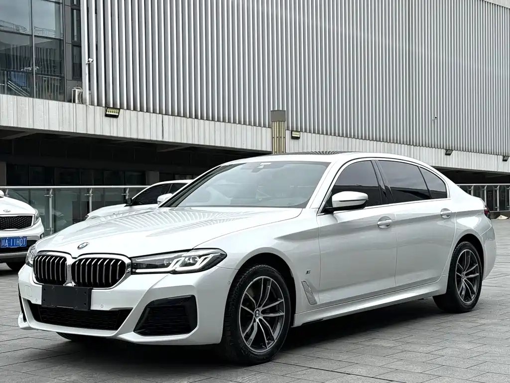 2023 BMW 5er - zdjęcie 1 z 10