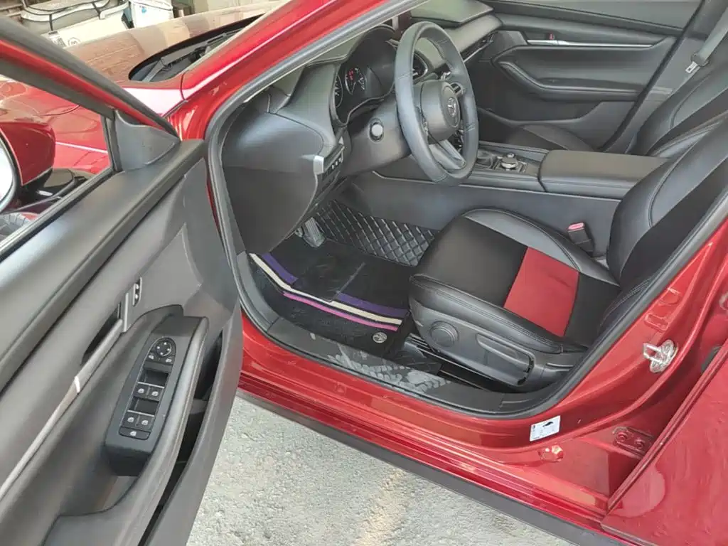Mazda 3 Axela — миниатюра 16