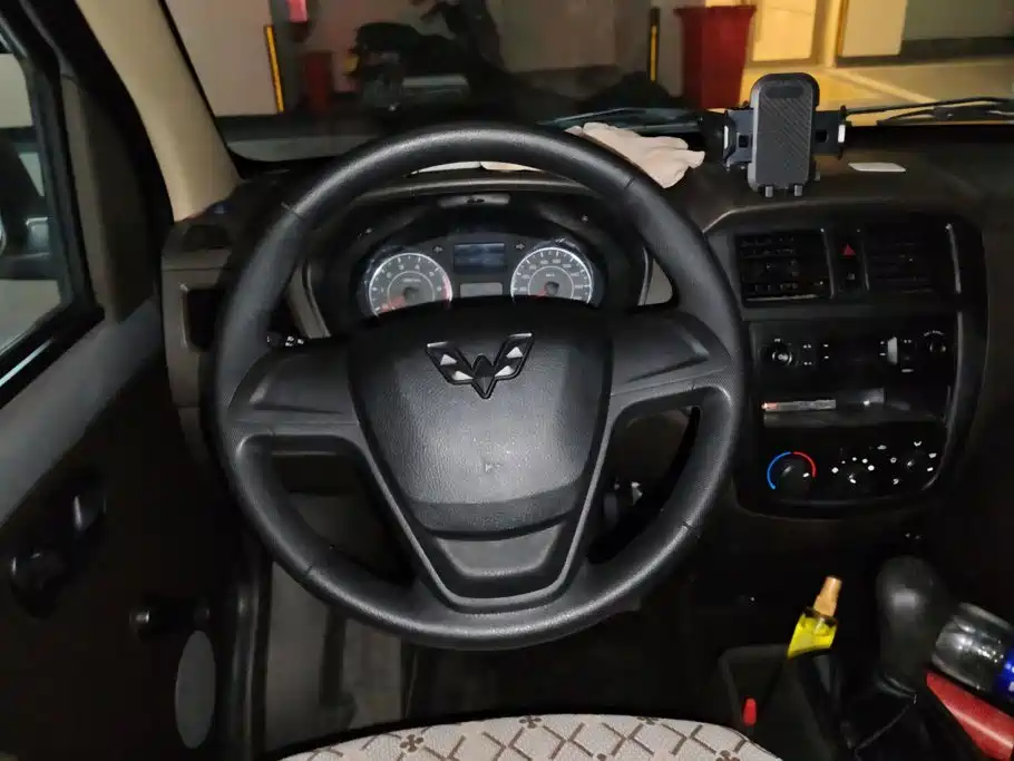 Wuling Rongguang S — миниатюра 15
