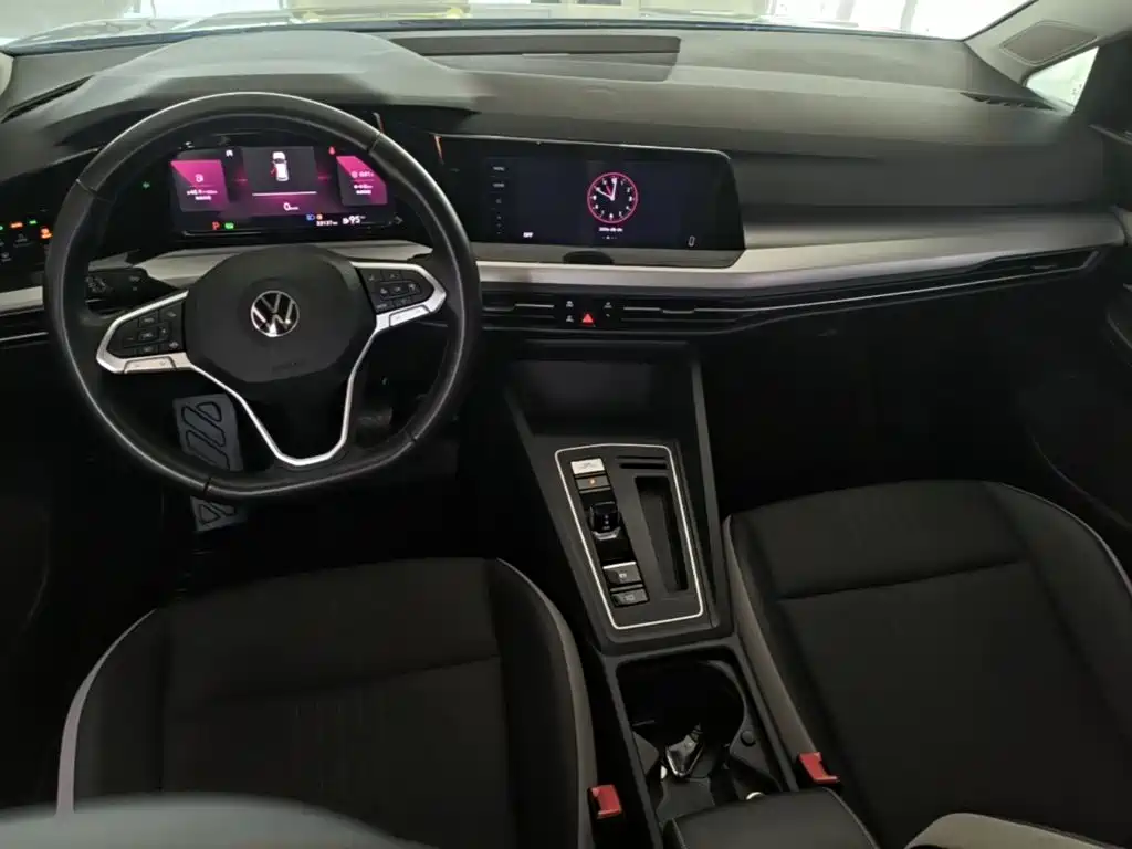 Volkswagen Golf — миниатюра 6