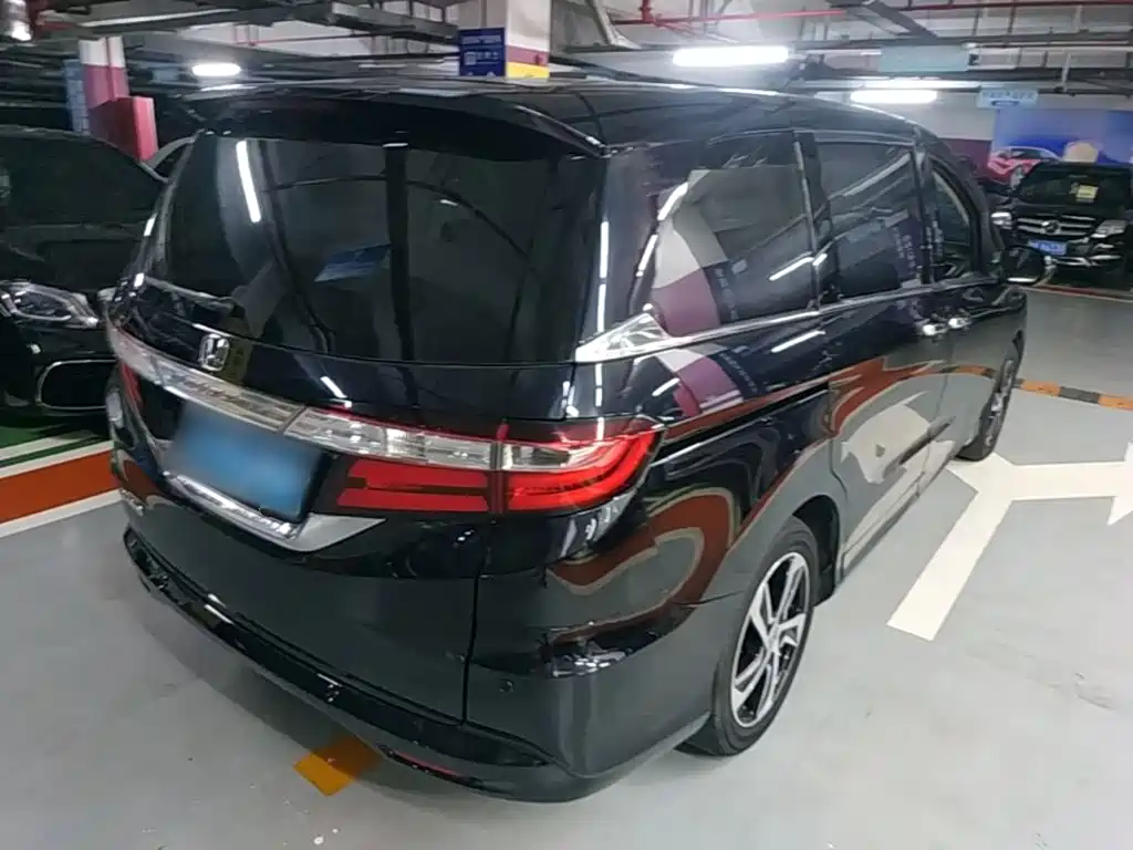 Honda Odyssey — миниатюра 5