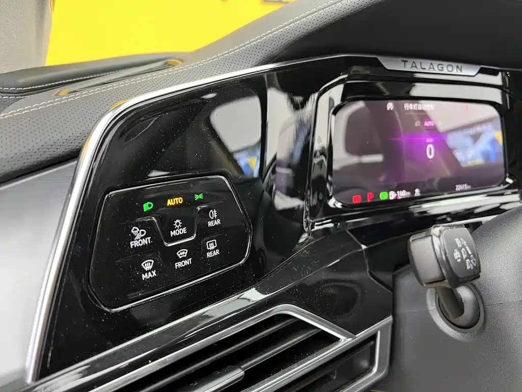 Volkswagen Viloran 2022 380TSI Flagship 6 мест