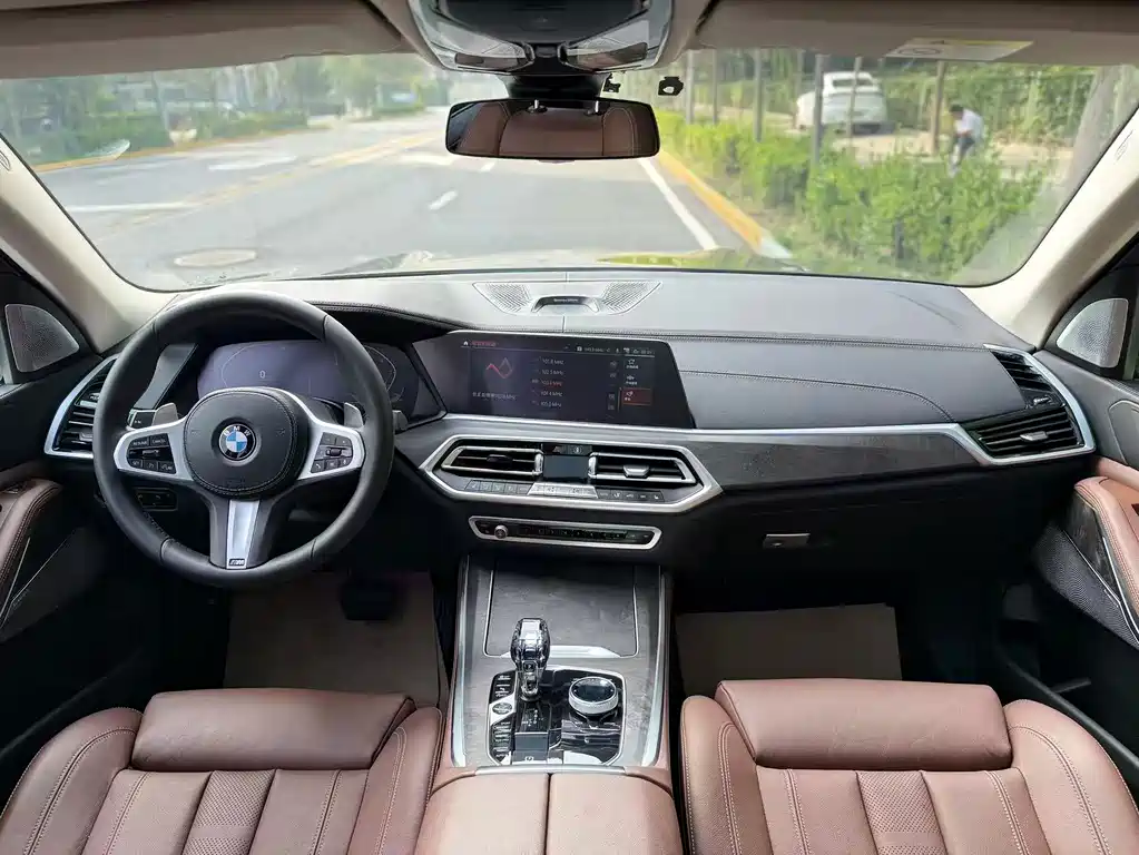 BMW X5 (Import) — миниатюра 8