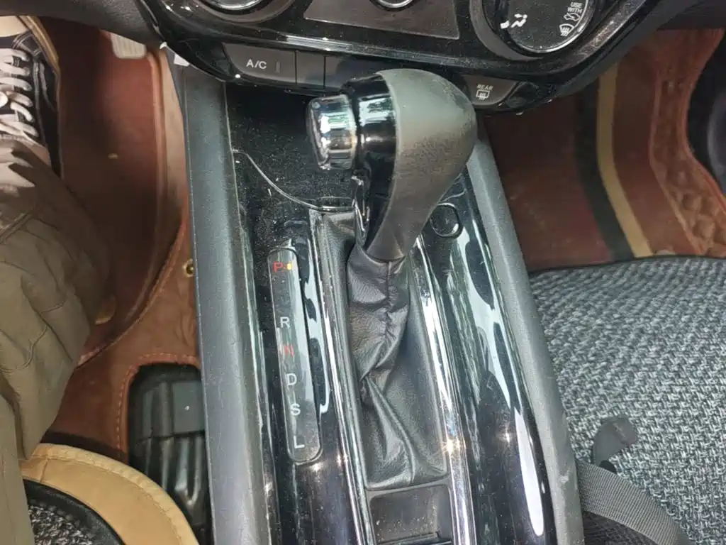 Honda Vezel — миниатюра 14