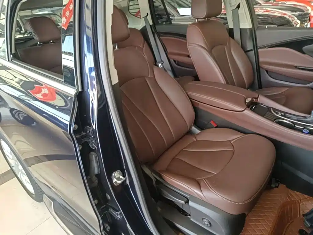 Buick Envision Plus — миниатюра 25