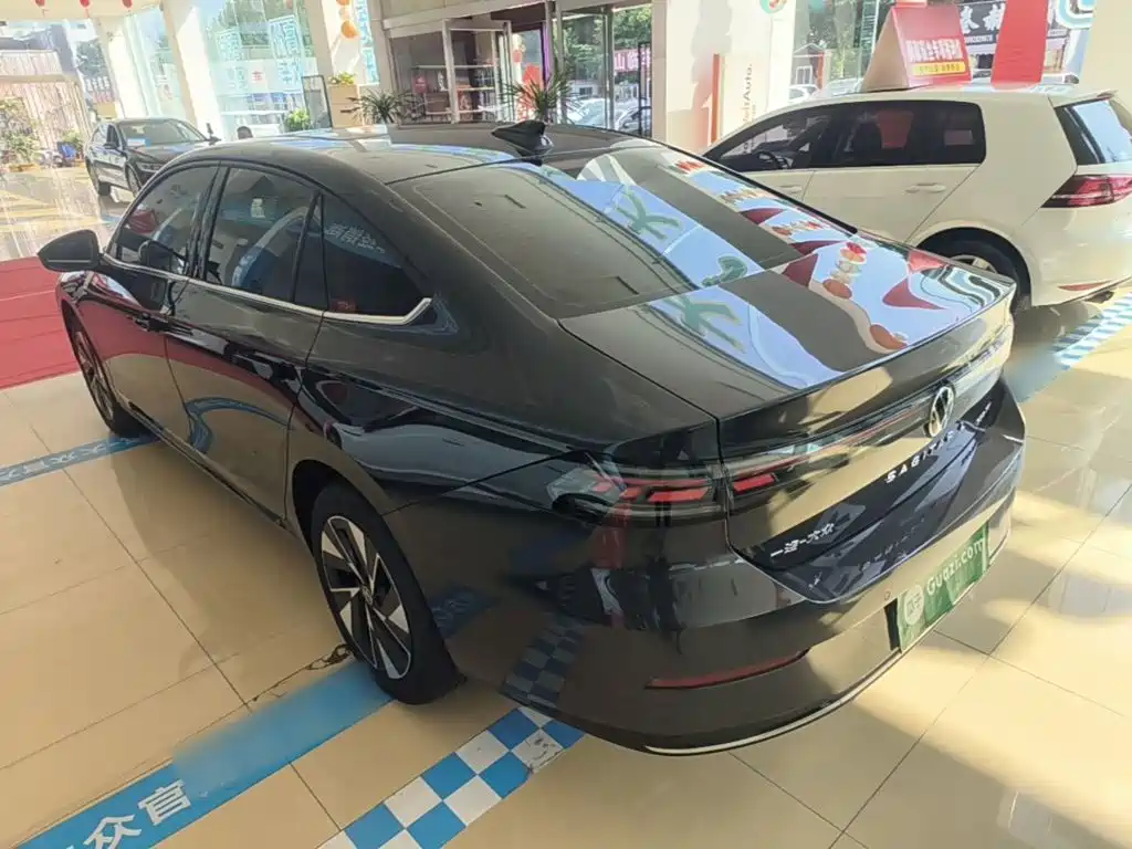 Volkswagen Sagitar — миниатюра 5