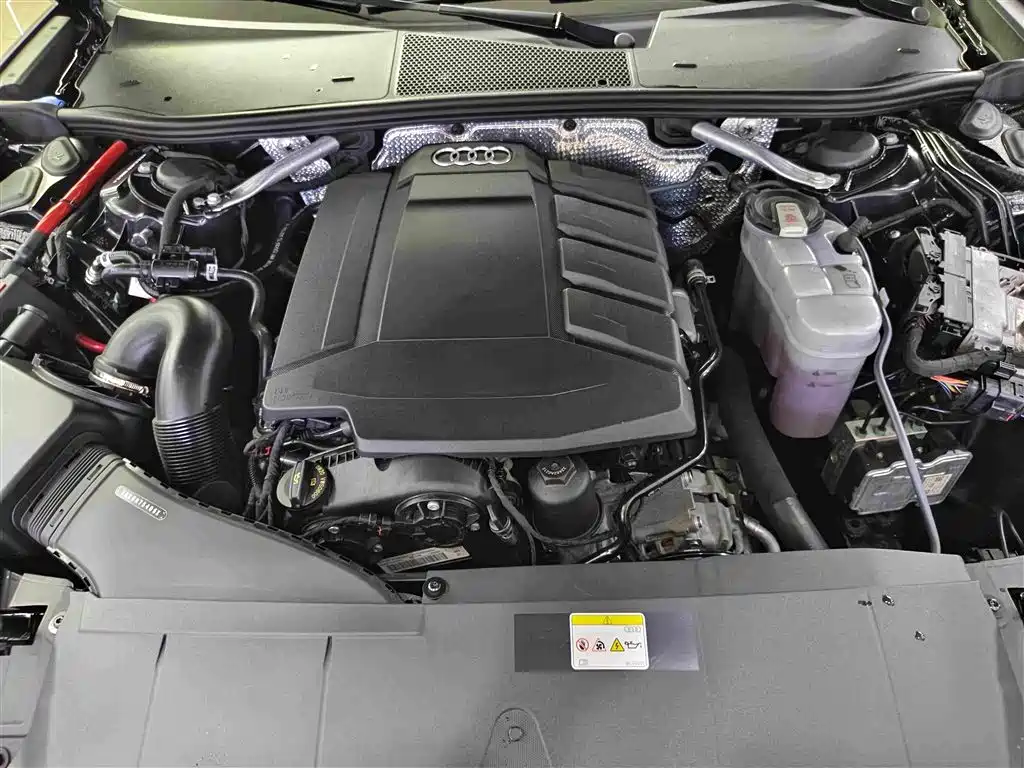 Audi A6L — миниатюра 12