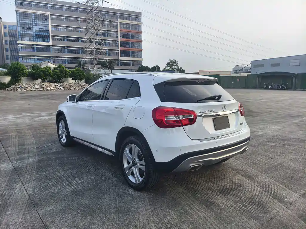 Mercedes-Benz GLA — миниатюра 4