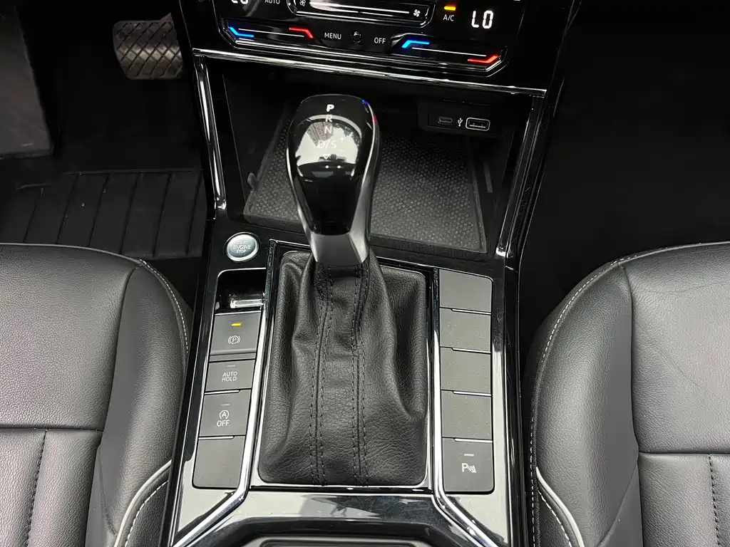 Volkswagen Passat — миниатюра 14